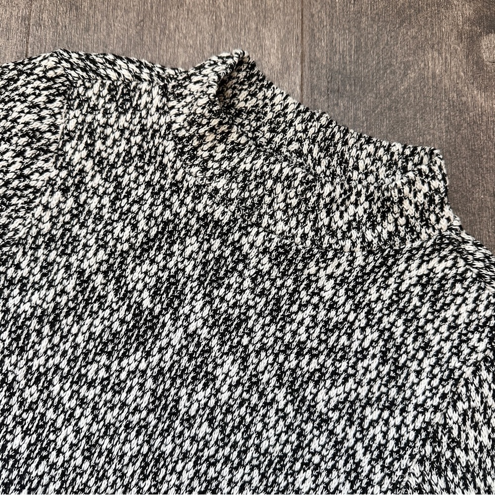 Windsor Patterned Black And White Backless Long S… - image 5